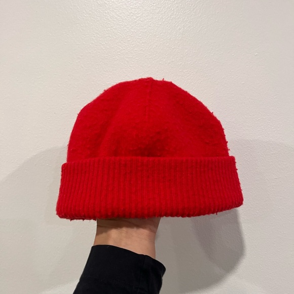 The Row Nidhi Wool-Cashmere Red Beanie - Picture 2 of 5
